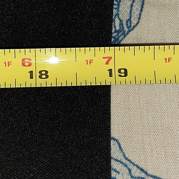 New Nike Detroit Pistons Dri Fit Zip Up Jersey Jacket Basketball NBA Authentic - Picture 5 of 5